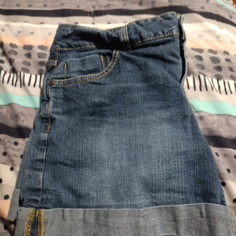 Faded glory shorts